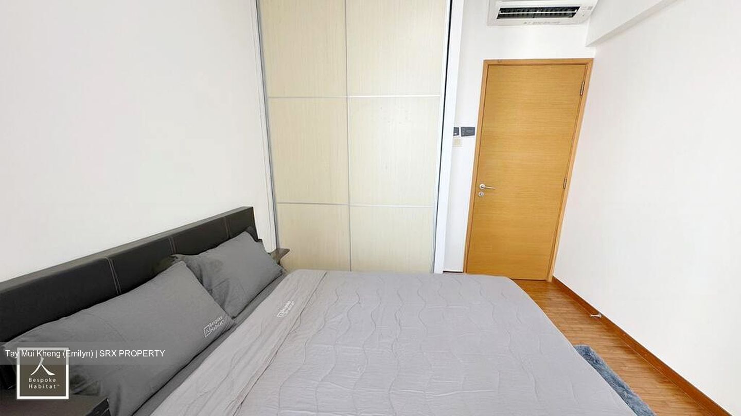 The Lakeshore (D22), Condominium #496626191